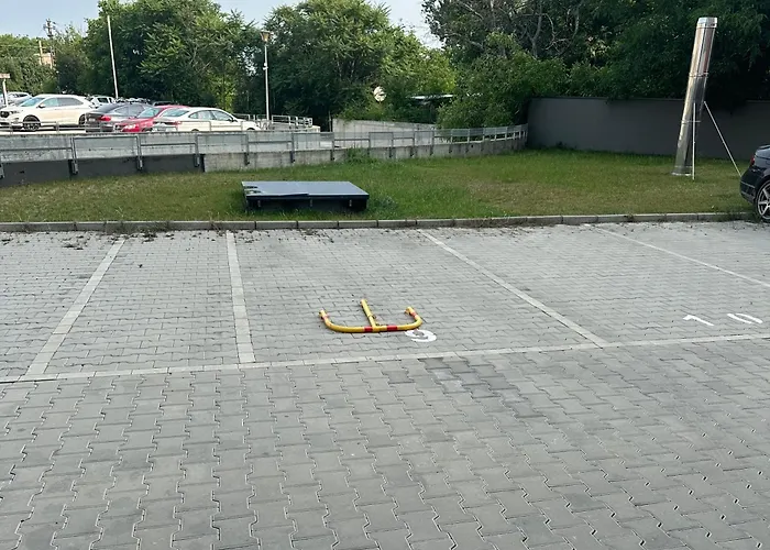 Great View & Parking - Harmony Premium Apartment *